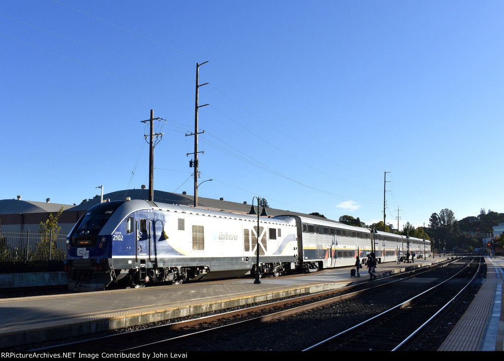 Amtrak Capitol Corridor Train # 529 arriving into MTZ behind SC-44 # 2102 